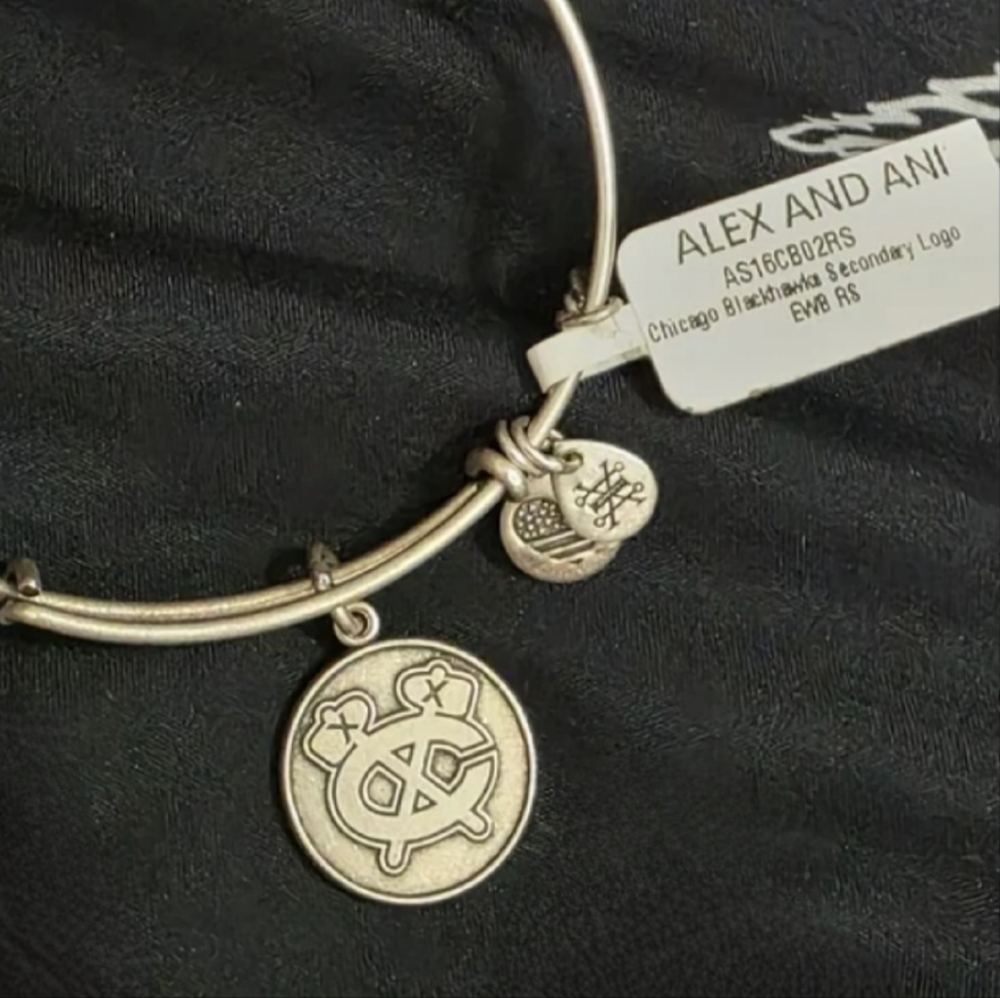 NWT Alex and Ani Silver Chicago Blackhawks Bracelet